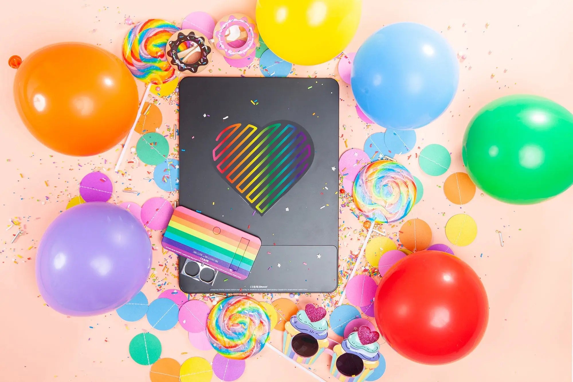 RIKI x PRIDE 2020 COLLECTION: LOVE IS LOVE! RIKI LOVES RIKI