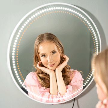 RIKI CLASSY Wall Mount Vanity Mirror: Adjustable Lighting