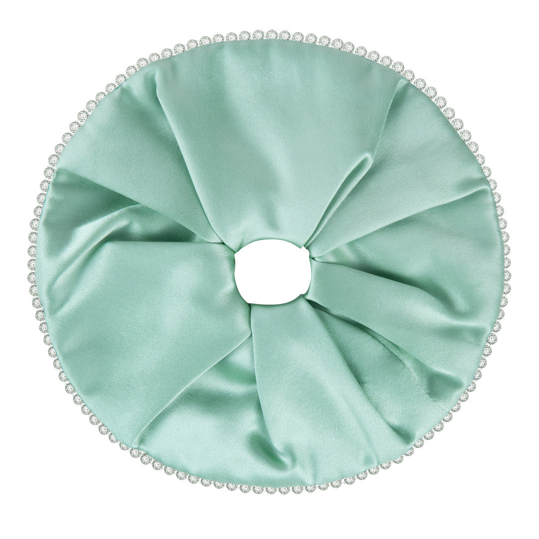 RIKI Crystal Hair Scrunchies in green, 100% silk for hair protection