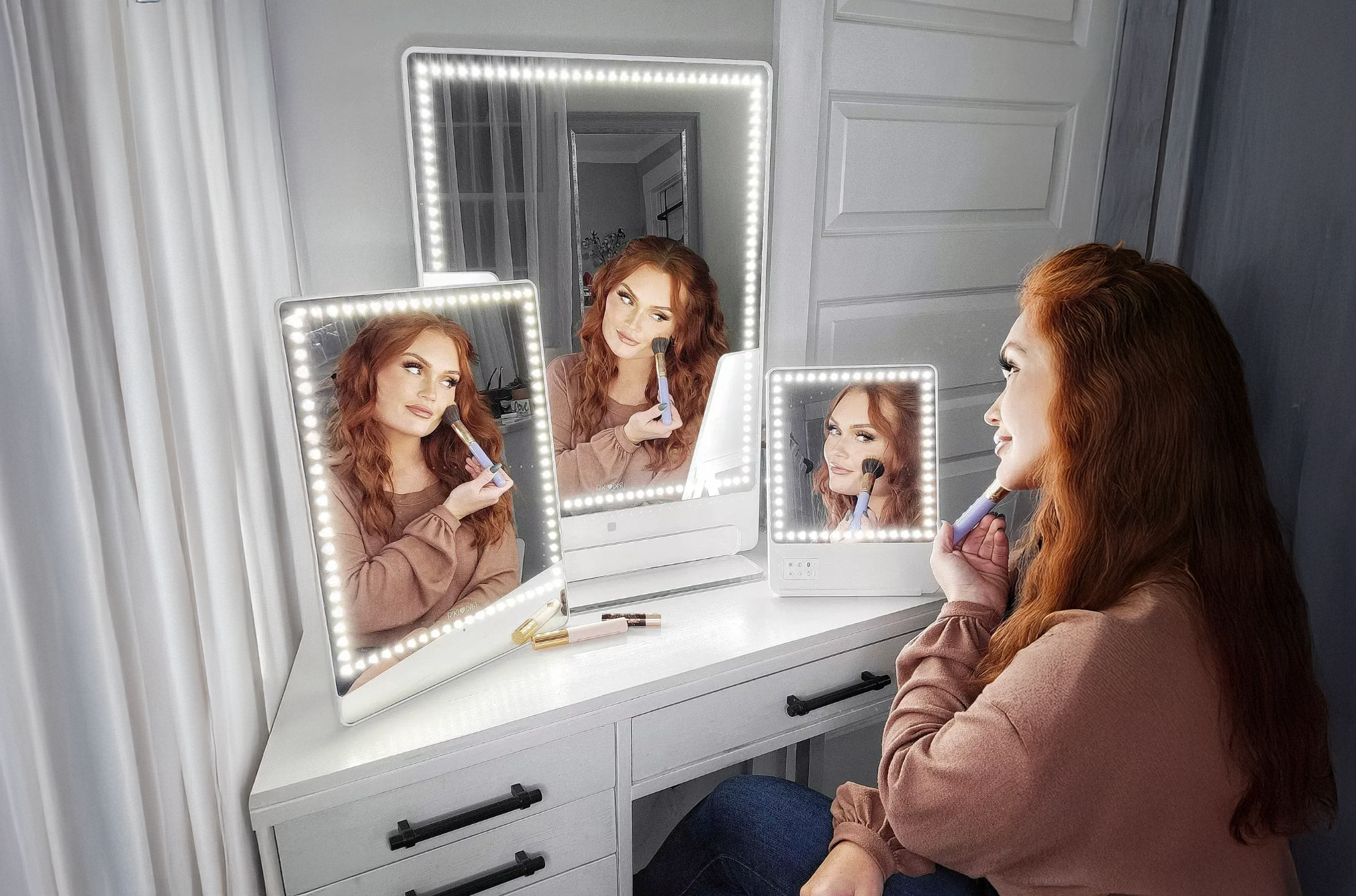 <p>Zero Shadows.</p><p><em>Slay</em> Your Makeup Looks.</p>