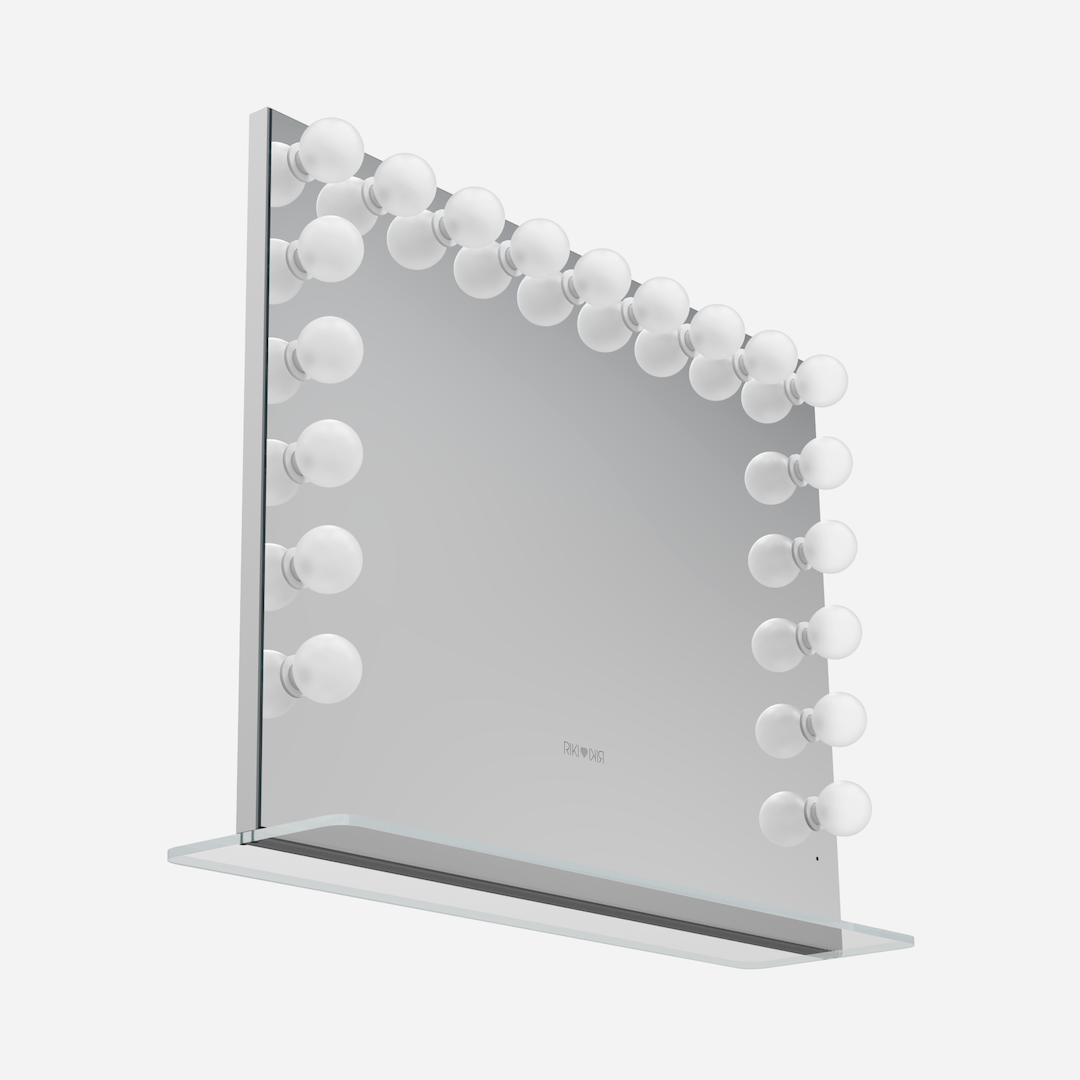 Riki Loves Riki Hollywood mirror with frosted glass for even high-definition light distribution.