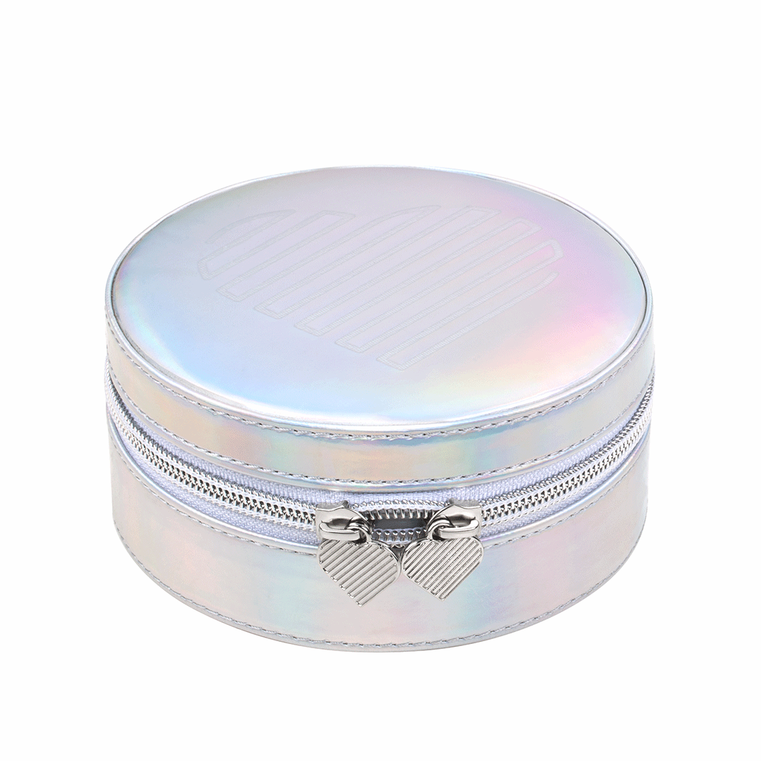 Enhance your on-the-go glam with the RIKI SUPER FINE Portable Magnification Mirror in Iridescent