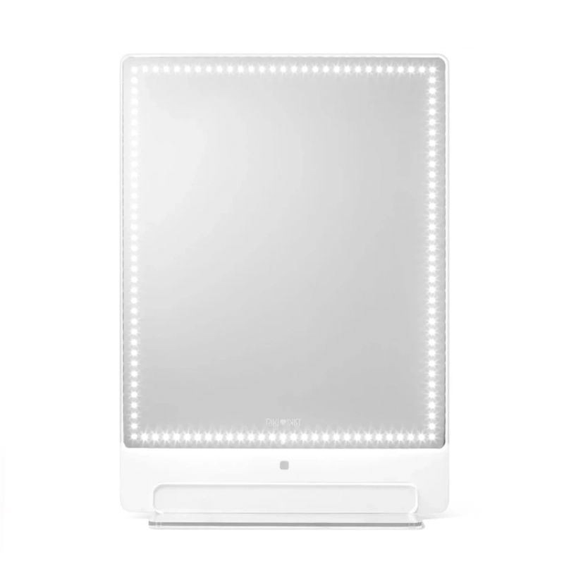 Turn your beauty routine into an amazing experience with Riki Tall, the LED mirror perfect for any vanity.