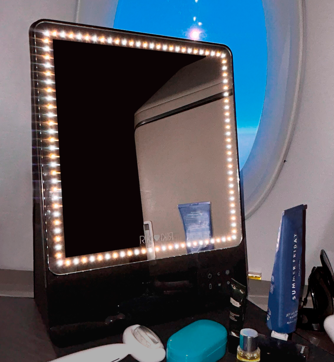 RIKI SKINNY ECO Glam On-the-Glow Set, your ultimate beauty companion